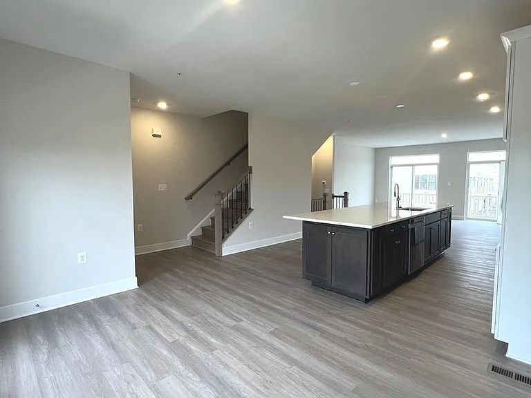 22782 Hanson Overlook Ter — Photo 7