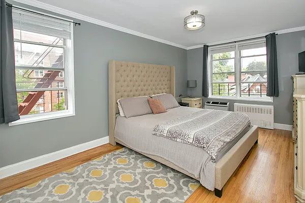 Sold by Trebach Realty | media 18