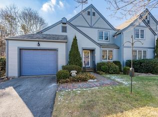 6 Darby Point #6, Mashpee, MA 02649