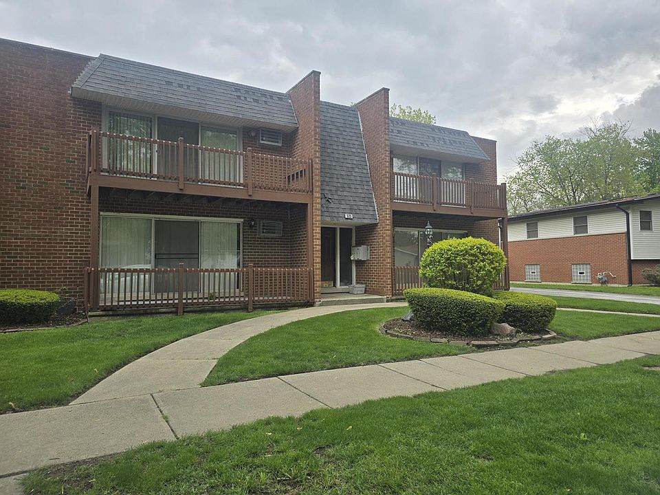 1st image of 523 N Pleasant Dr APT 2A