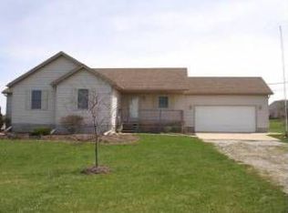 9214 Cherry Rd, Vermilion, OH 44089