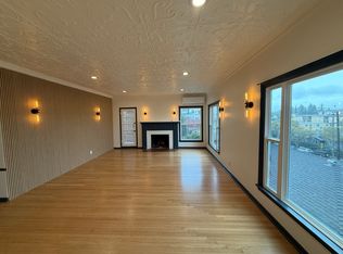 2575 W 5th St, Los Angeles, CA 90057