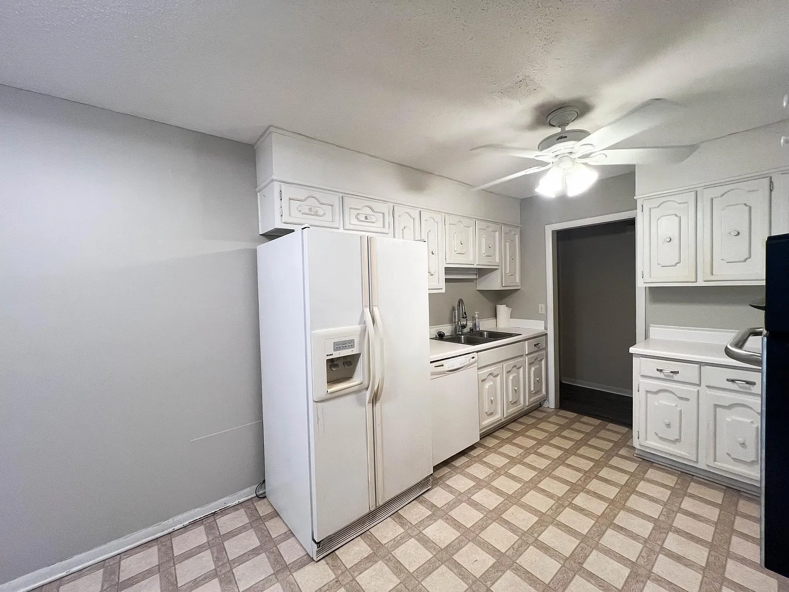 11318 Crestfield Dr SE — Photo 2