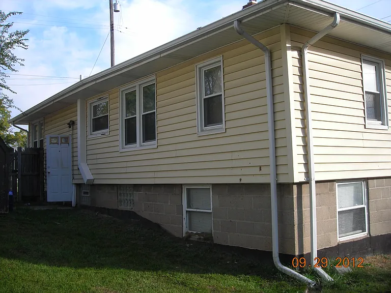 56 Broadway St — Photo 23