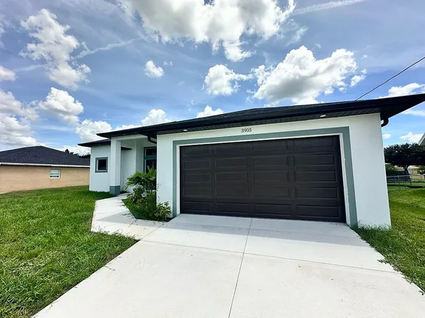3905 6th St W, Lehigh Acres, FL 33971