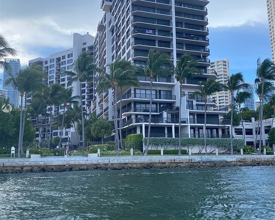 1st image of 540 Brickell Key Dr APT 1128