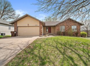 3108 E Swallow St, Springfield, MO 65804