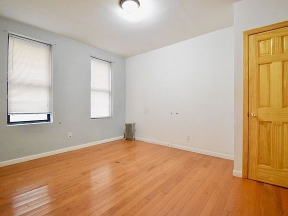 5th image of 525 W 158th St APT 1E