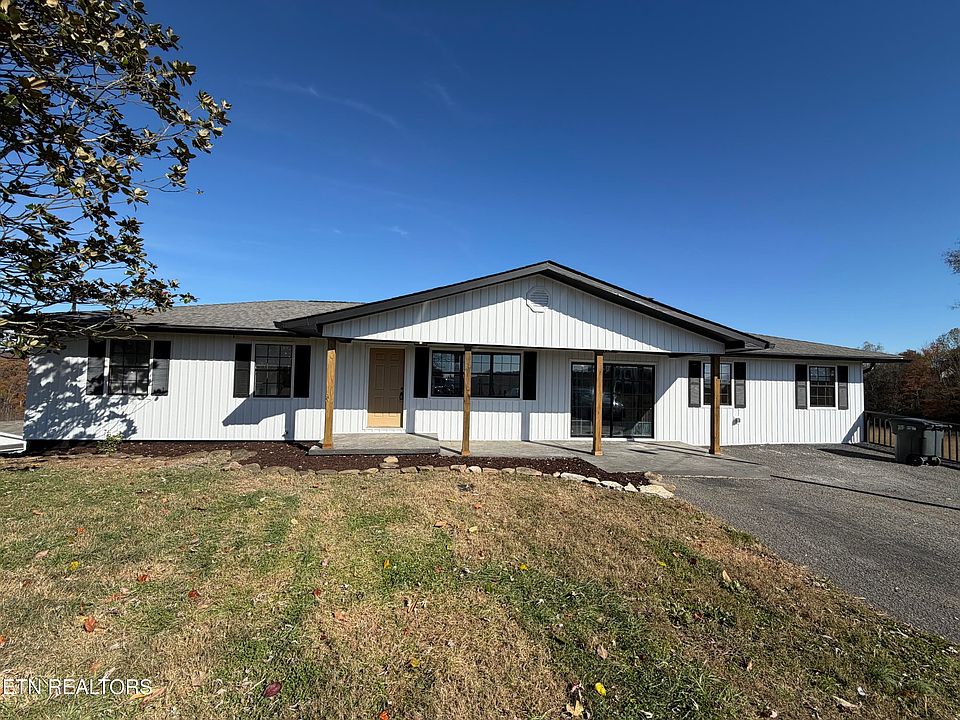 1st image of 328 Peach Orchard Rd