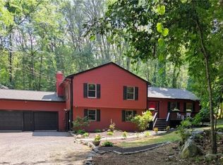 690 Major Potter Rd, Warwick, RI 02818