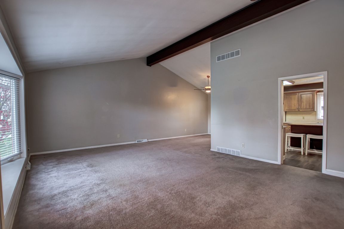 next background image