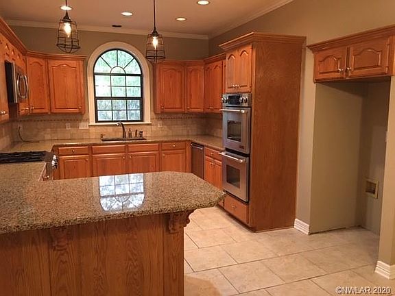 3rd image of 12065 Ashland Way