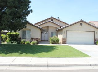 6917 Gwenivere Ct, Bakersfield, CA 93313