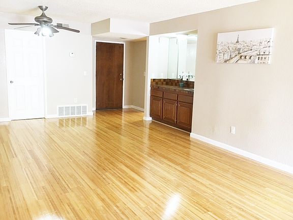 2nd image of 1419 W 179th St Unit 11
