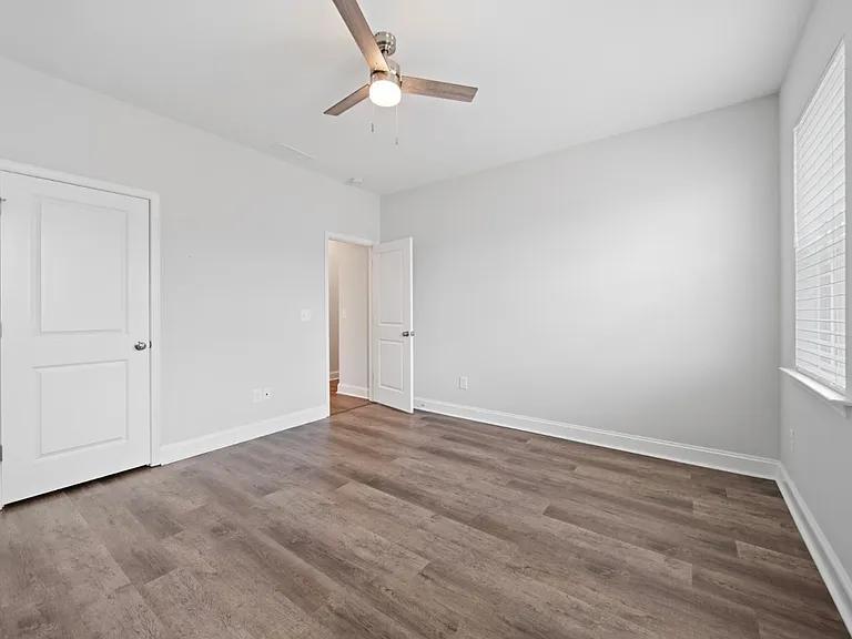 265 Mindees Ln — Photo 22