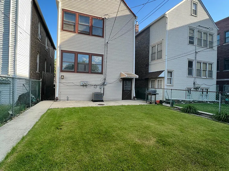 2926 W 40th Pl #1 — Photo 9