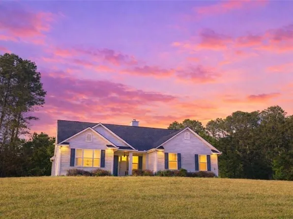 20 Sugar Mill Dr, Dallas, GA 30157