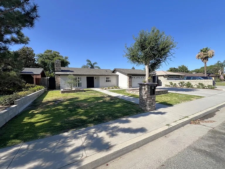 7415 Hooper Ave — Photo 1