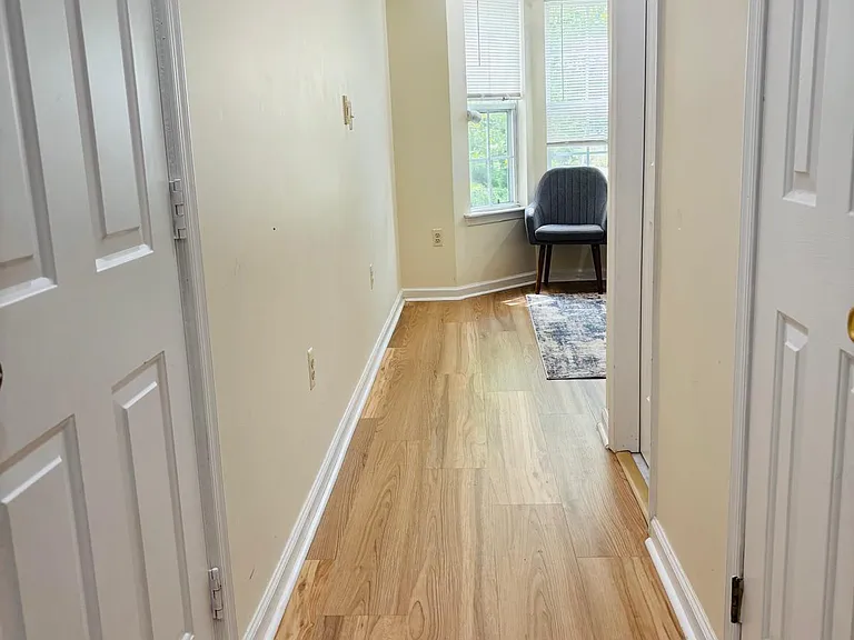 235 Hidden Woods Ct — Photo 4