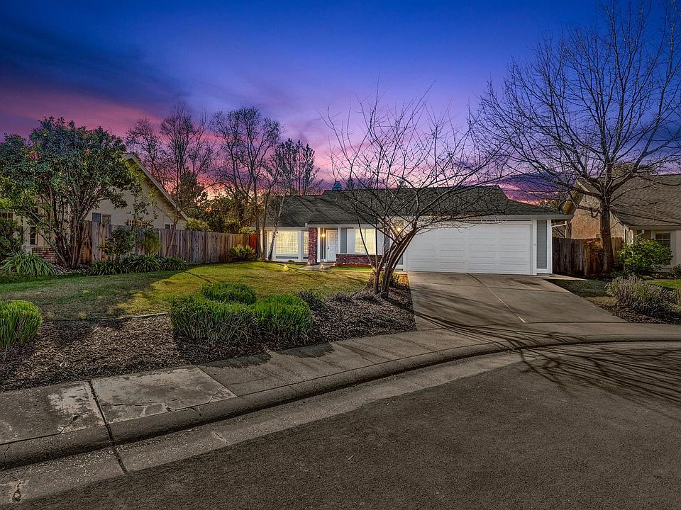 1st image of 2271 Longview Dr