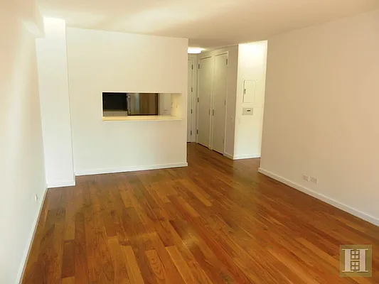 Rented by Halstead Real Estate | media 28