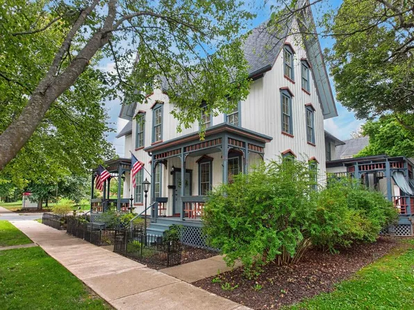 28-30 Central Ave, Wellsboro, PA 16901