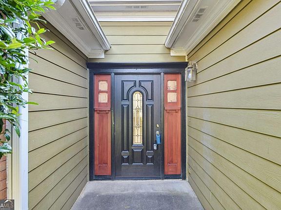 3rd image of 2084 Green Gate Pl