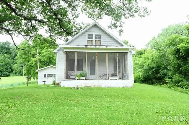 1241 N Kickapoo Creek Rd photo 1