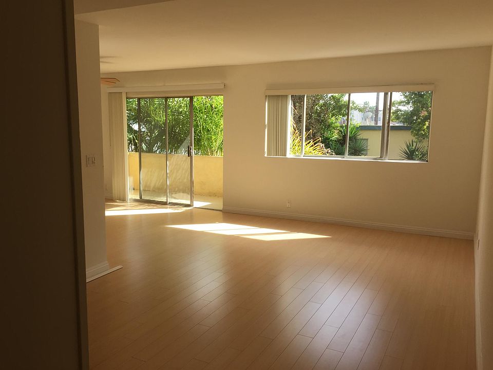 1st image of 3410 Club Dr #23