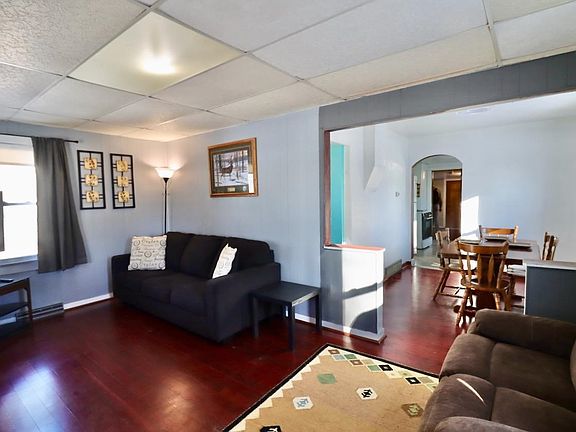 3rd image of 133 S Garfield Ave