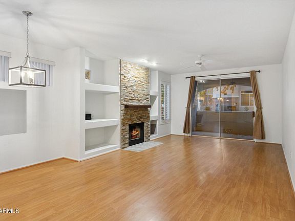4th image of 1747 E NORTHERN Avenue #170