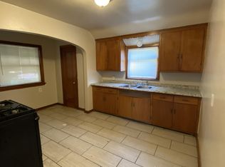 2726 W Villard Ave, Milwaukee, WI 53209