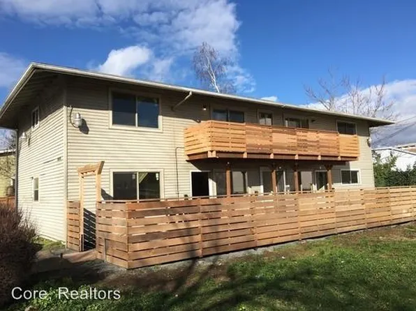 8915 N Ivanhoe St, Portland, OR 97203