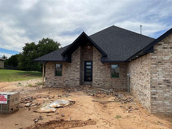 3rd image of 2069 Kinsington Cir