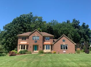 7184 Steeplechase Dr, Saline, MI 48176