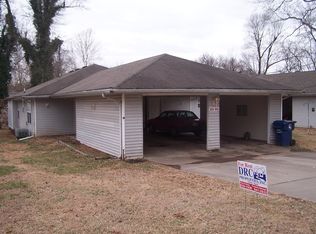 1616 W Lombard St, Springfield, MO 65802