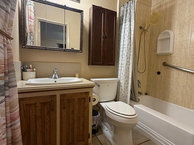 1002 Denton St — Photo 14