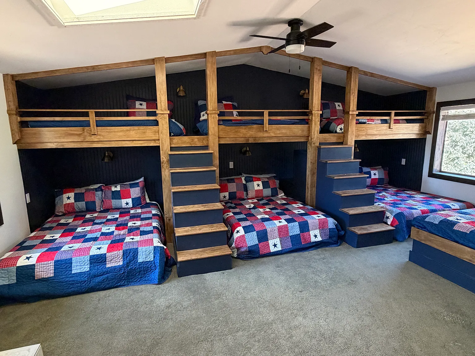131 Aspen Dr — Photo 2