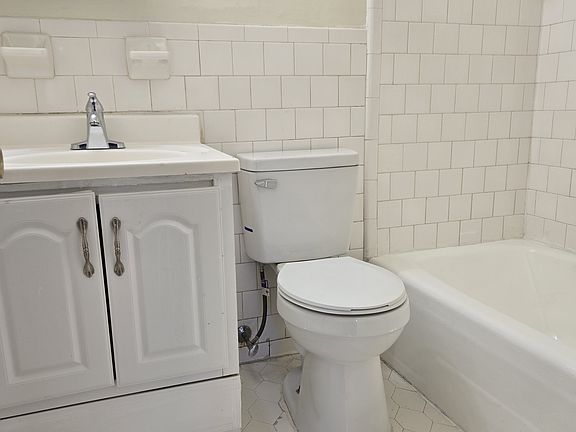 3rd image of 755 Guy Ave APT 10