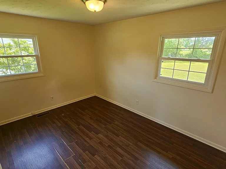 108 Princeton Dr — Photo 11