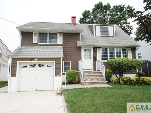 55 3rd Ave, Port Reading, NJ 07064