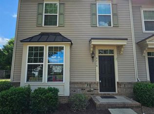 9216 Lenox Pointe Dr, Charlotte, NC 28273