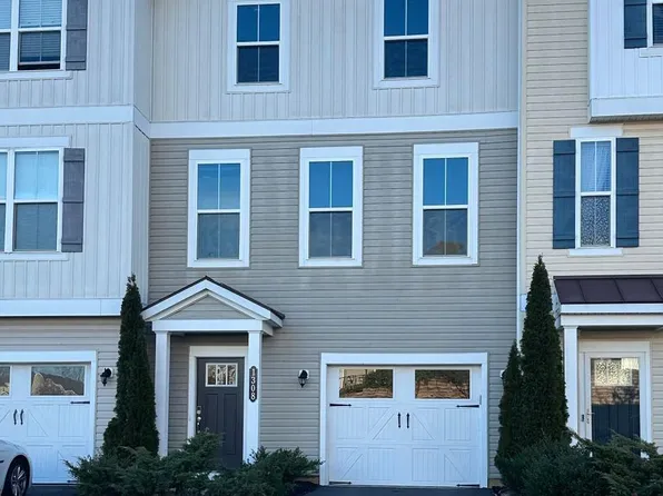 1308 Teagan Dr, Fredericksburg, VA 22408