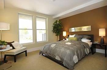 3rd image of 3901 Fabian Way