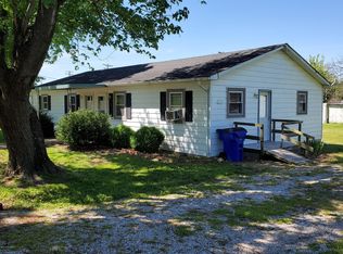 880 Church St NE, Palmyra, IN 47164
