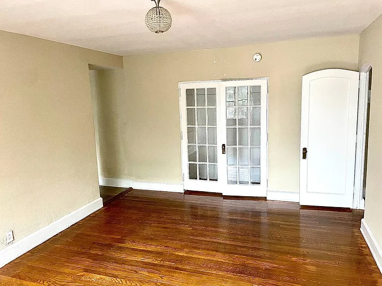 155 W River Streetsuite #C-2 — Photo 2