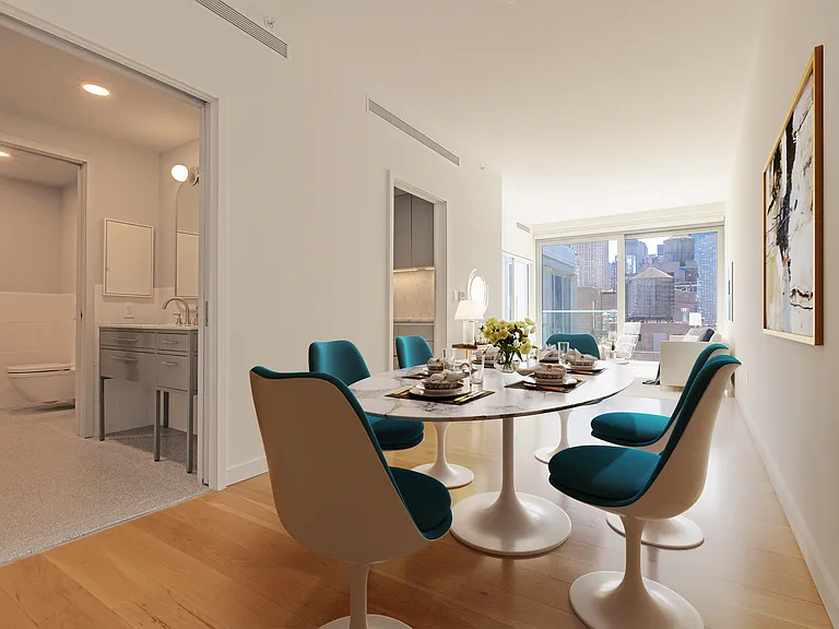 547 W 47th St #Penthouse 1 — Photo 7