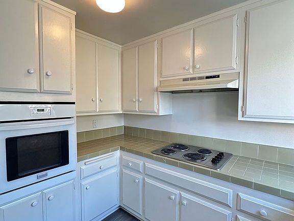 2nd image of 2041 San Anseline Ave Unit 1-14