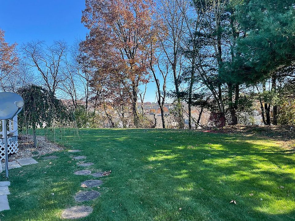 4 Rock Lake Ct N, Zelienople, PA 16063 Zillow