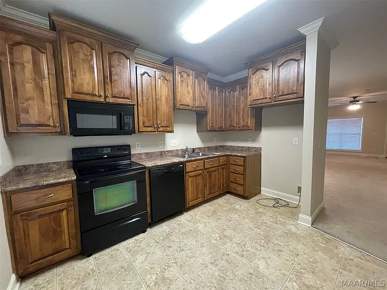 2619 Brantford Pl — Photo 4